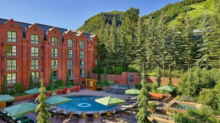 St Regis Aspen Resort: Hotel or Club? Your Guide