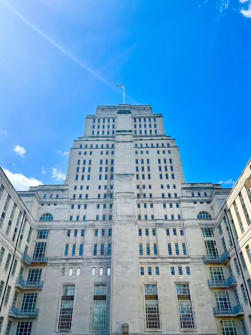 Senate House Library: Access for the School & University of London