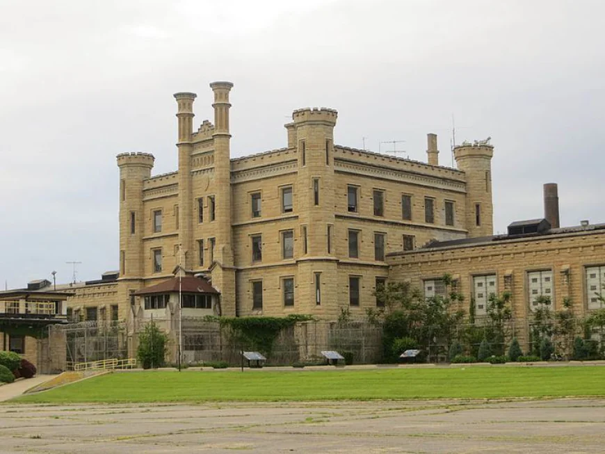 Old Joliet Haunted Prison, 401 Woodruff Rd, Illinois Haunt