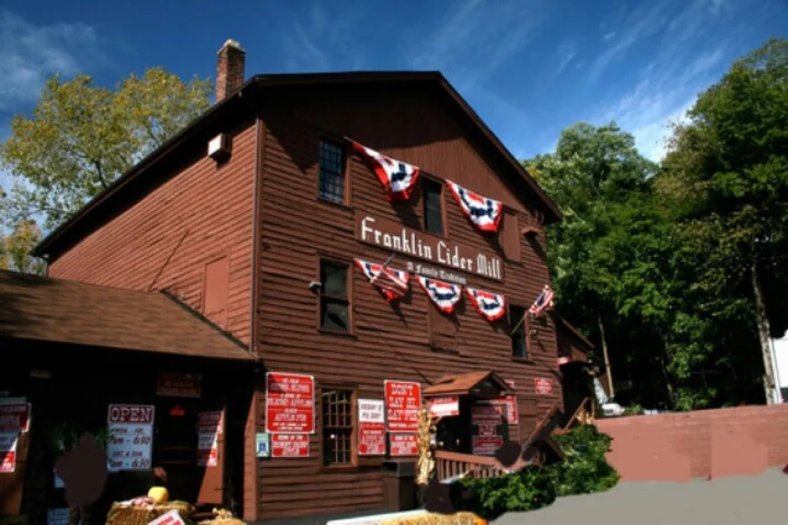 Franklin Cider Mill: Michigan Cider, Bloomfield Hills